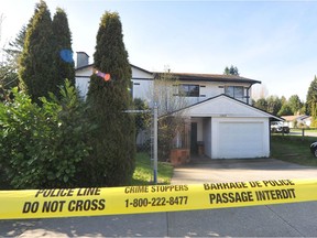 SURREY, BC., April 6, 2022 -  RCMP attend 15262 24 Ave following shooting which resulted in one man being taken to hospital with gunshot wounds and subsequently dying from his injuries in Surrey, BC., on April 6, 2022. 

(NICK PROCAYLO/PNG) 



00067147A [PNG Merlin Archive]