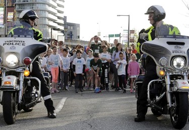 Scenes from the Vancouver Mini Sun Run on April 24, 2022.