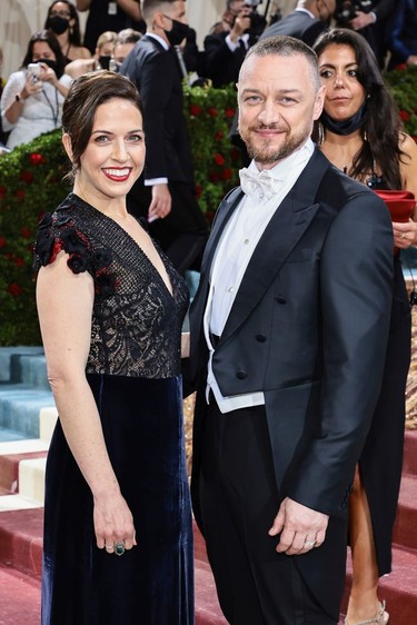 Lisa Liberati and James McAvoy attend The 2022 Met Gala Celebrating "In America: An Anthology of Fashion" at The Metropolitan Museum of Art on May 2, 2022 in New York City.