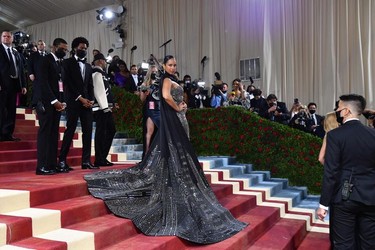 Singer-songwriter Alicia Keys arrives for the 2022 Met Gala at the Metropolitan Museum of Art on May 2, 2022, in New York. - The Gala raises money for the Metropolitan Museum of Art's Costume Institute. The Gala's 2022 theme is "In America: An Anthology of Fashion."