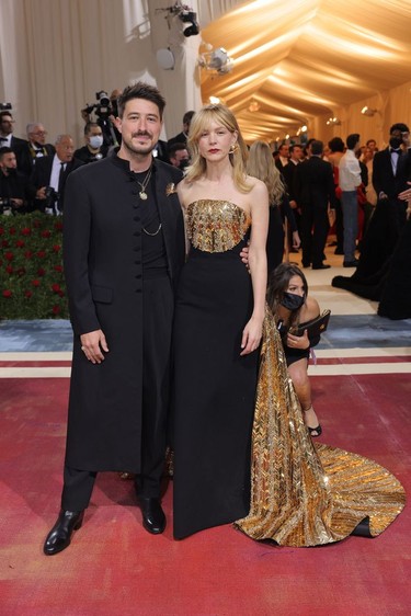 Marcus Mumford and Carey Mulligan arrive at the In America: An Anthology of Fashion themed Met Gala at the Metropolitan Museum of Art in New York City, New York, U.S., May 2, 2022.