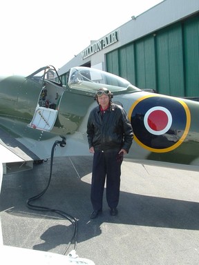 James (Stocky) Edwards, Spitfire-Pilot aus dem Zweiten Weltkrieg.