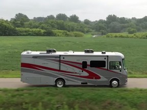 The Winnebago Vista's incredible weight means they come with bathtub-sized fuel tanks.
