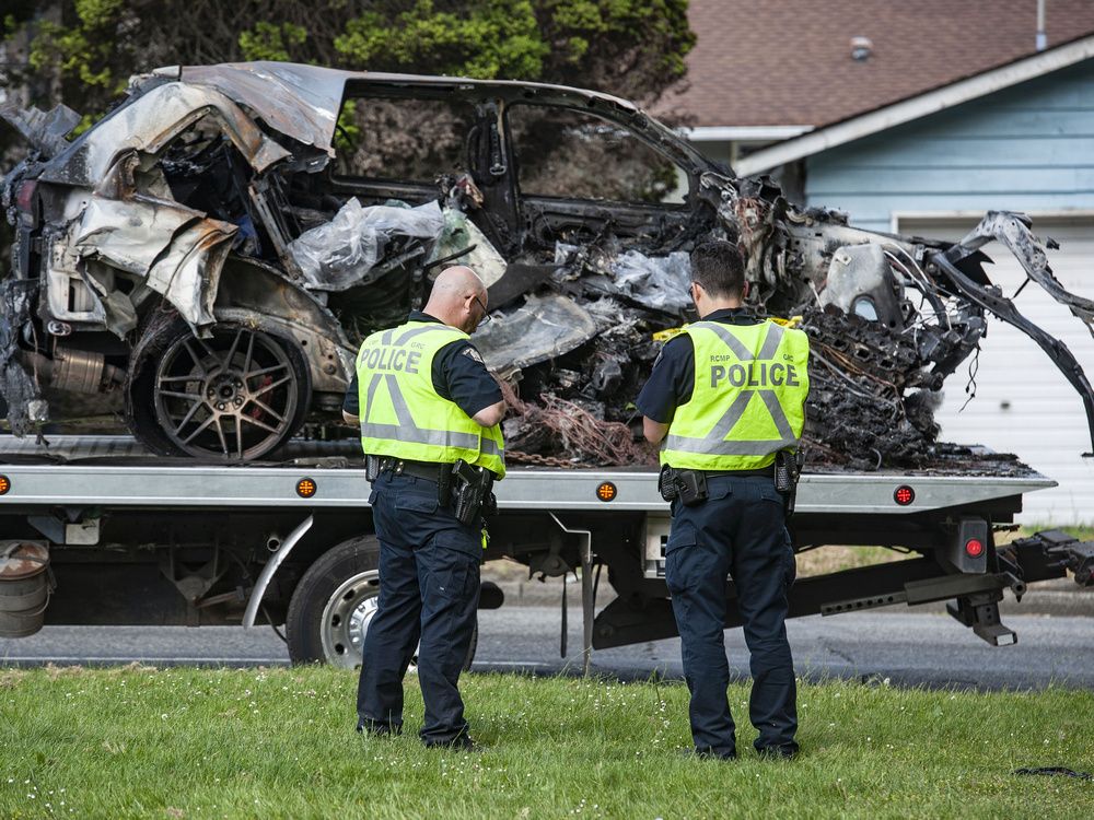 One Person Dead In Fiery Crash On Boundary Road In Burnaby | Vancouver Sun