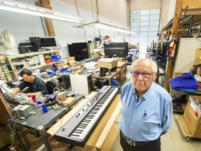 Imre Toth, founder of IT electronics, is retiring.