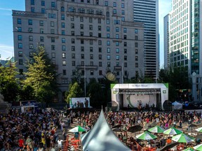 Jazz festival crowd at the Vancouver Art Gallery plaza for the 2022 event.