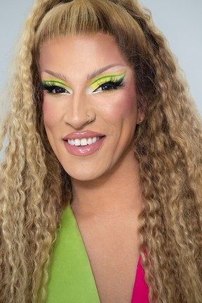 Kendall Gender is the face of the Pride Collection from Canadian brand Annabelle Cosmetics.