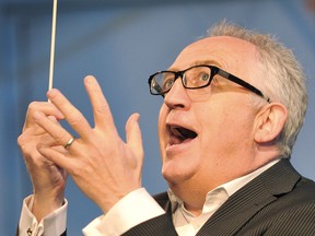 Aktenfoto von Maestro Bramwell Tovey im Jahr 2013.