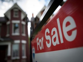 declínio nos preços de venda de casas na Colúmbia Britânica
