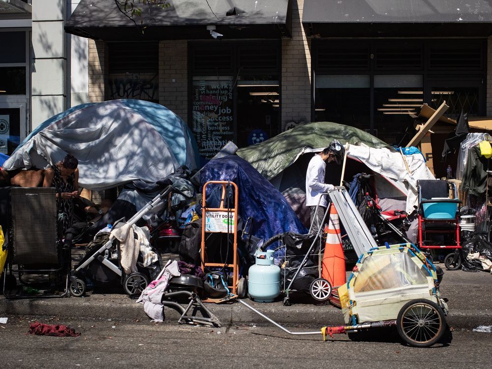 Crowded tent encampment in Vancouver's Downtown Eastside set to be removed by city