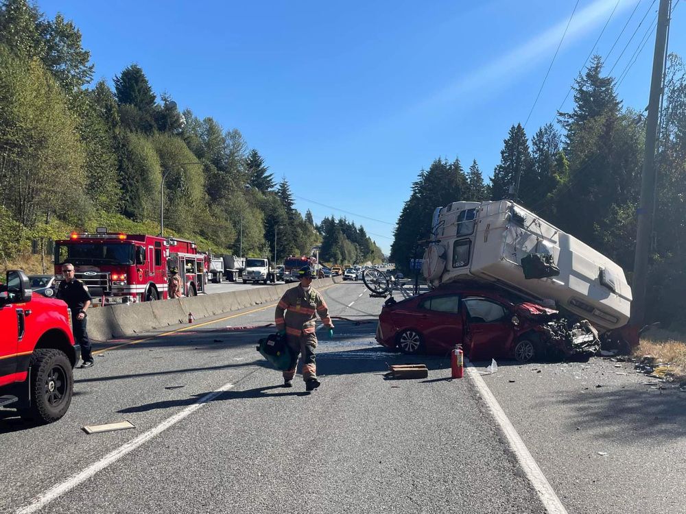 Five people in hospital after wrong-way crash on Highway 1 | Vancouver Sun