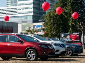 Автомобили за продажба в представителство във Ванкувър на 1 октомври.
