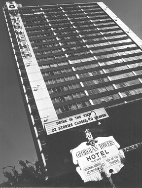 The Georgian Towers once had a restaurant bar on the 22nd floor at 1450 West Georgia. Owners Frank Bernard and Frank Baker were showmen, hence the classic line in the sign Drink in the view, 22 stories closer to heaven.”