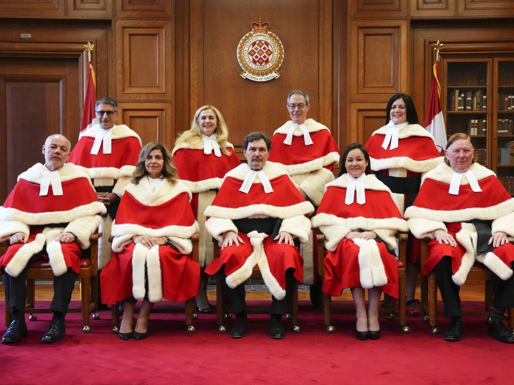 Supreme court of canada hot sale logo