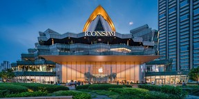 Iconsiam is Bangkok is one of largest shopping malls in Asia.
