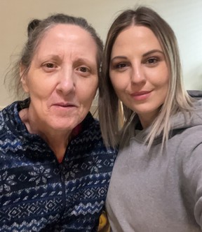 Santaya Garnot with her mother, Kelly Ashton, in happier times.