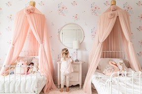 Pastel Blooms wallpaper design