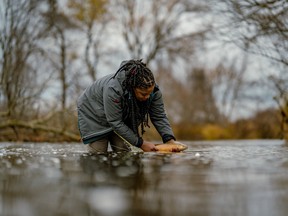 “It’s transformative to watch women find their own connection to the outdoors, whatever that looks like,” says Brown Girl Outdoor World founder Demiesha Dennis. AMBER TONER