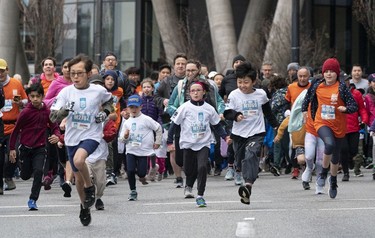 The start of the 2023 Shaw Mini Sun Run in Vancouver on April 16, 2023.