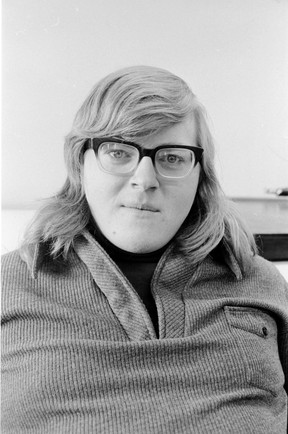Vancouver Sun columnist Vaughn Palmer on Nov. 25, 1974. Photo: Ian Lindsay