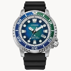 Watches, Environmentalism, and The Ungalmorous SCUBA Dives of