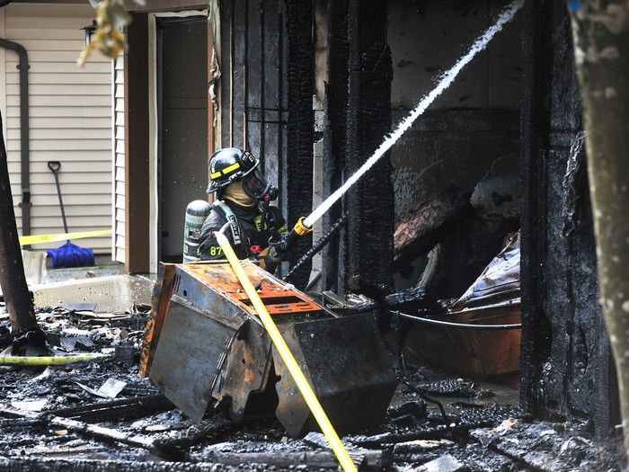 不列颠哥伦比亚省立法者在应对灭火危机中陷入困境