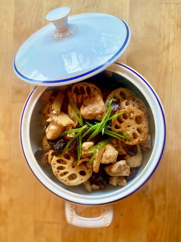 Chestnut chicken with lotus root