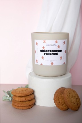 Lily Lou's Aromas' Gingerbread Friends Candle.