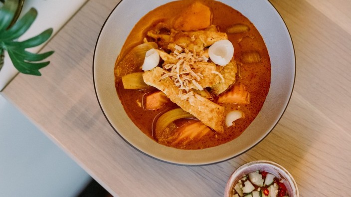 Recipe: Mekong’s Gaeng Gari Chicken 