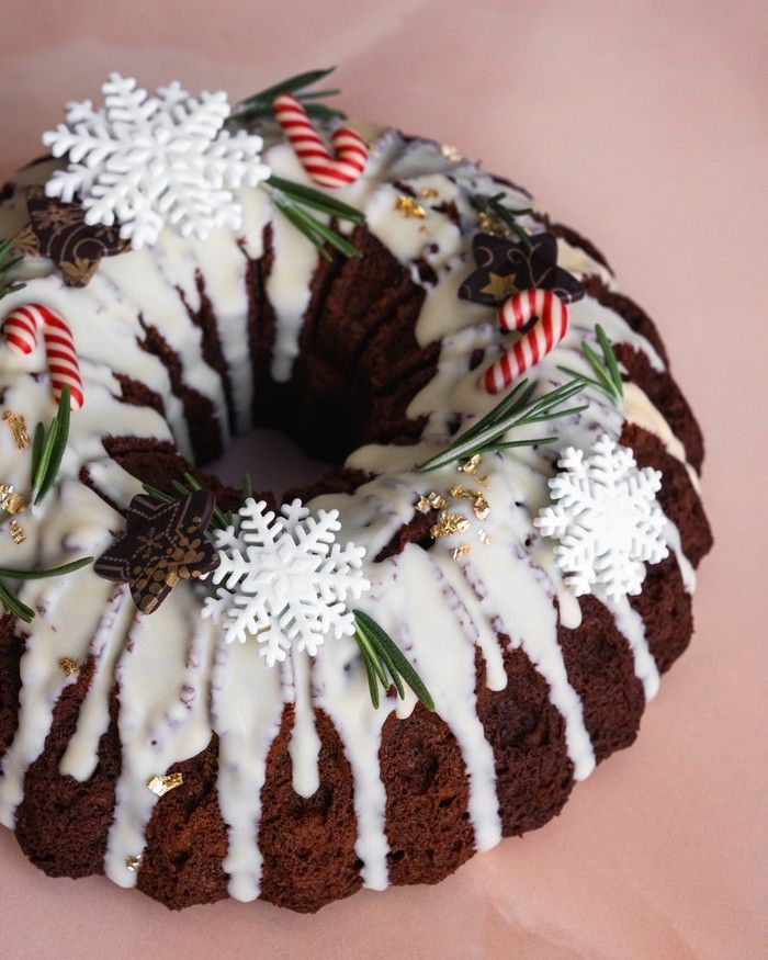 Frosty Gingerbread Bundt Cake