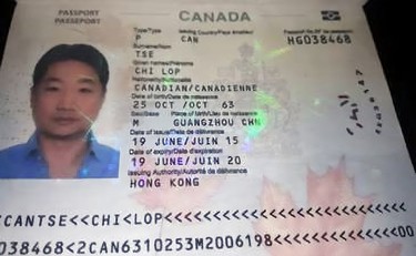 Photo of Tse Chi Lop's Canadian passport.