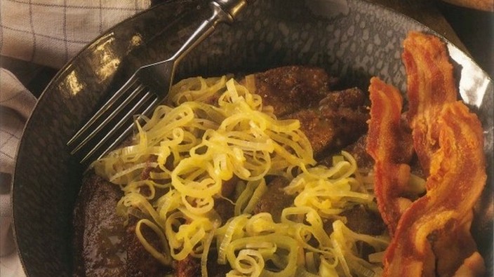 Recipe: Liver and bacon with orange-leek sauce