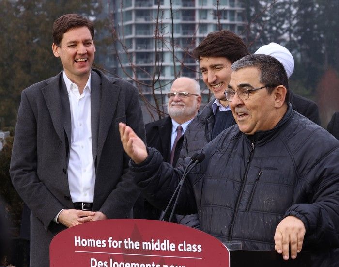 PM Justin Trudeau Boosts B.C. Builds Plan With Another $2 Billion ...