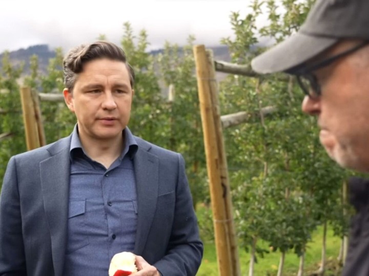  When Pierre Poilievre jousted with a B.C. journalist last fall in an Okanagan apple orchard, the video went internationally viral. It happened at the same time the Conservatives’ popularity was soaring, with the party forecast to win at least 27 of the province’s 42 seats.