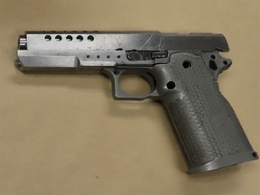 CBSA guns