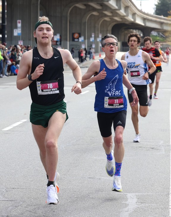 Sun Run celebrates 40th anniversary under blue skies | Vancouver Sun