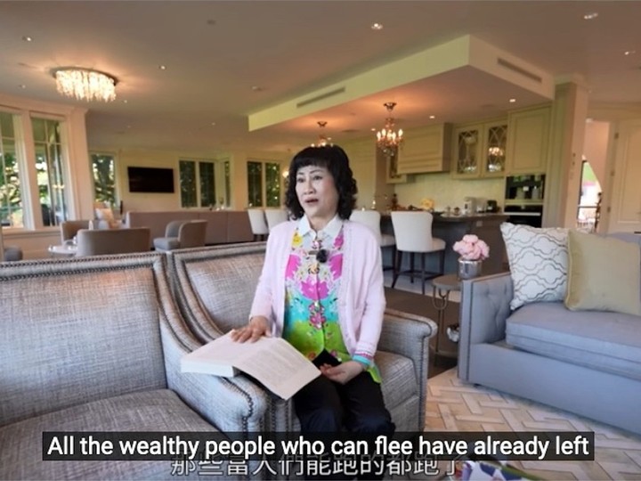  Weihong Liu, owner of Tsawwassen Mills, in her Vancouver home. Screenshot from YouTube video by 56 Below TV.