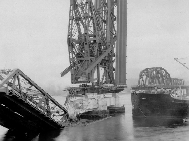  Damage to a 150-foot span on the Second Narrows Bridge by the SS Losmar, 8 a.m., April 24, 1930. Vancouver Archives AM1376-F35-: CVA 709-285