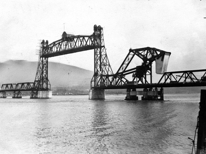  The first Second Narrows Bridge looked like this in 1934 after the original span was replaced by a vertical lift. Photo filed in June 12, 1934.