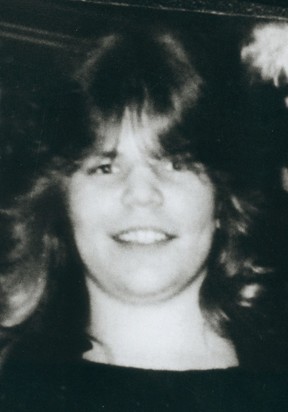 Melissa Maureen Nicholson, 17 ans, une prostituée de Victoria dont le corps a été retrouvé près du lac Shawnigan, le 8 juin 1991.