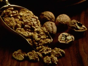 Picture of walnuts