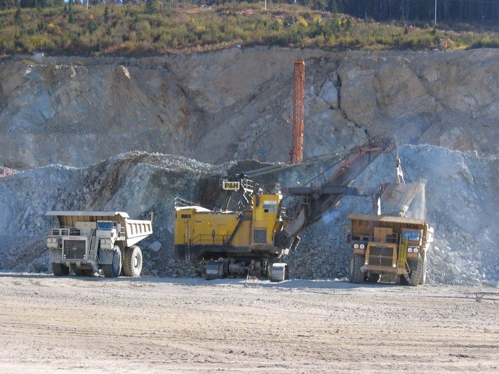 B.C. Miners Serve Strike Notice At Gibraltar Copper Pit In Interior ...