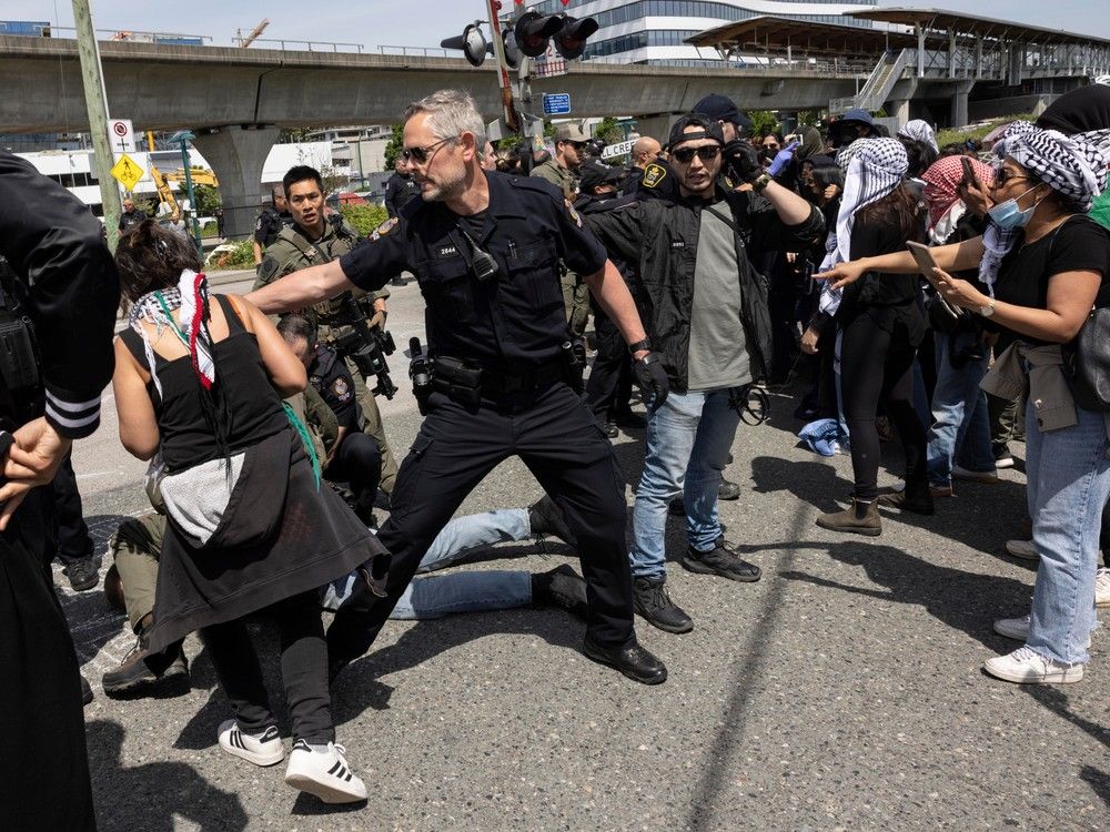 Fourteen people arrested at pro-Palestinian protest in East Vancouver | Vancouver Sun