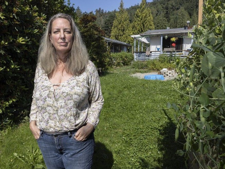 Maggie Aronoff, 58, is delaying her retirement until she's 70 so that she can help her daughter, a university student, with housing costs give her 