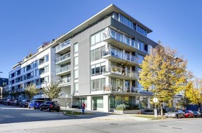 Five storey condo building in East Vancouver