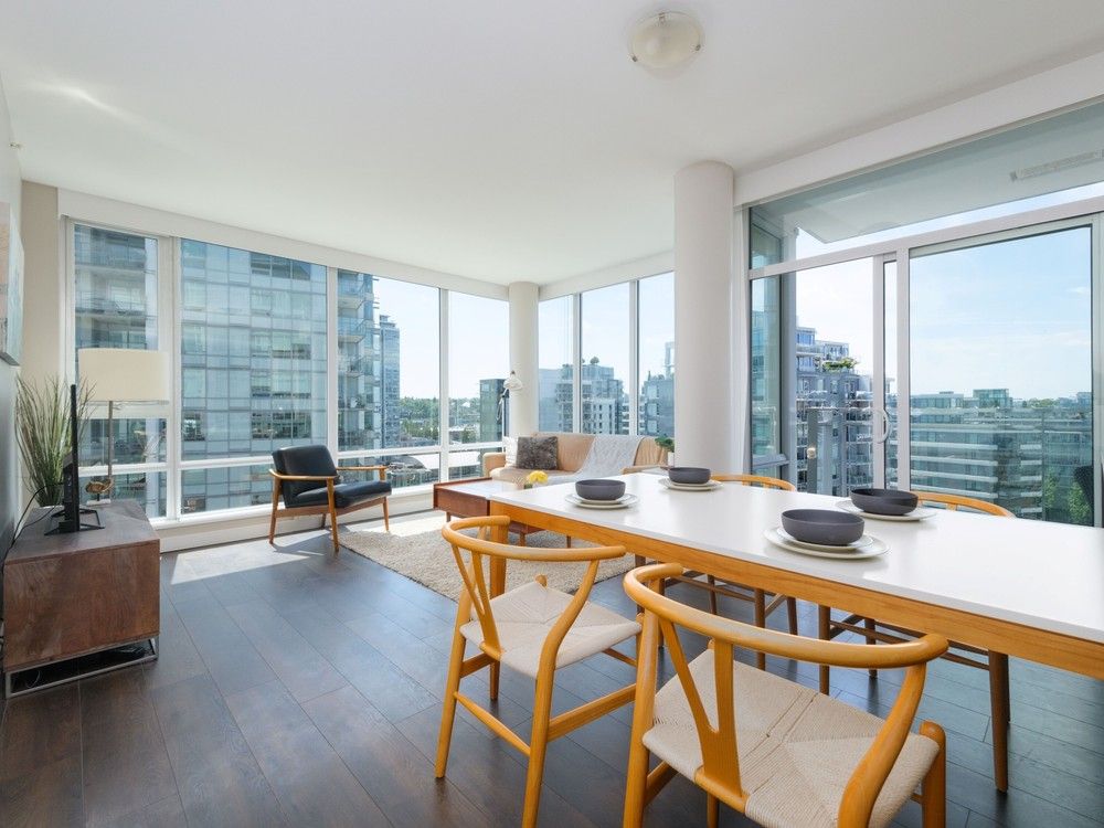Unit 1602, at 1618 Quebec Street, Vancouver, was listed for $1,298,000 and sold for $1,240,000.