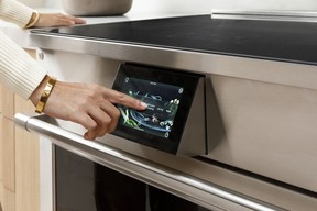 The latest tech used in Monogram's professional induction range.