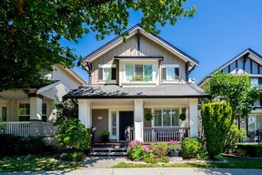 This home at 16581 60 Avenue, Cloverdale, was listed for $1,299,900 and sold for $1,290,000.