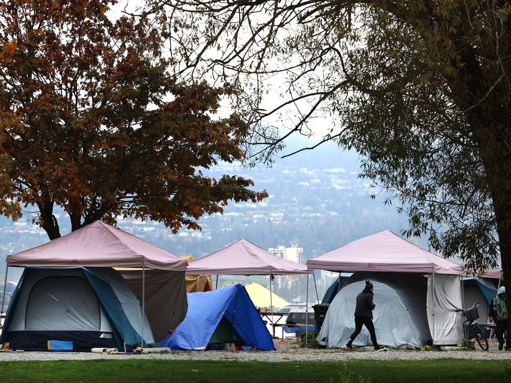 Vancouver begins process to close Crab Park homeless encampment