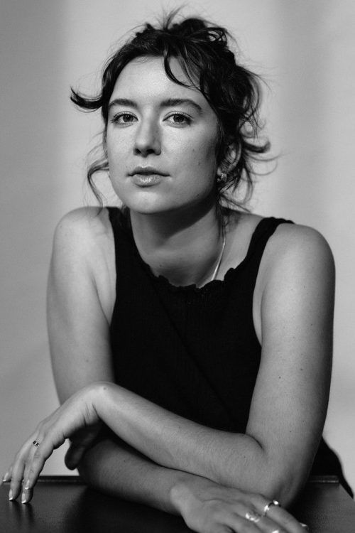  iris garland emerging choreographer award winner anya saugstad brings her piece paper mountains to this year’s dance in vancouver festival nov. 20-24 at scotiabank dance centre. yohan kim photo